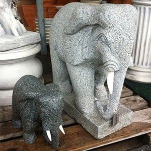 Elefanten aus Granit